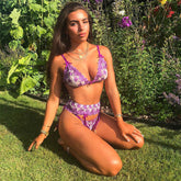 Dessous-Set mit Spitze, bestickter Blume und Schmetterling